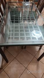 Tavolo Ikea vetro e ferro