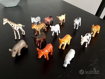 animali di plastica 