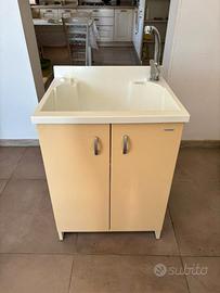 Mobile lavatoio Montegrappa