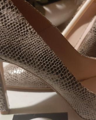 Scarpe pitonate