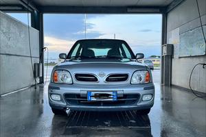 Nissan Micra 1.0 3p Luxury