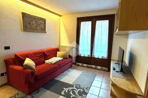 3 LOCALI A VALDIDENTRO