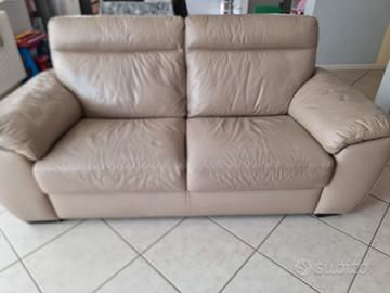 Divano in vera pelle 2 posti