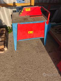Sega per legno a  220 