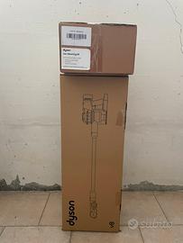 Aspirapolvere Dyson V8