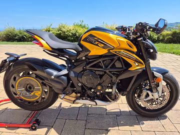 Dragster 800 RR SCS