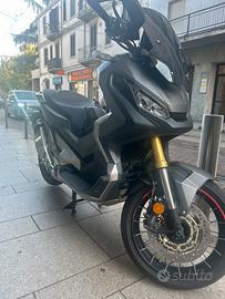Moto xadv 750
