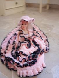 abito Barbie in cotone uncinetto realizzato a man