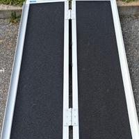 Rampa sedia a rotelle