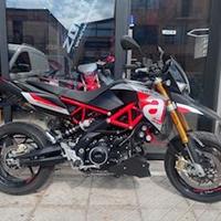 aprilia dorsoduro 900