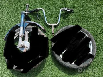 Forcelle con manubrio per piaggio si