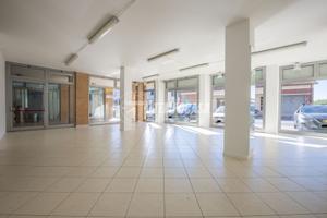 Locale Commerciale a Montecosaro 1 locali