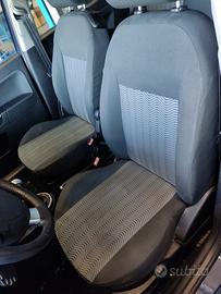 Sedile anteriore sx FORD FUSION del 2010