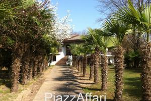 Villa singola con parco di 6.700 mq.