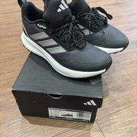 Scarpe adidas