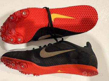 scarpe chiodate da atletica