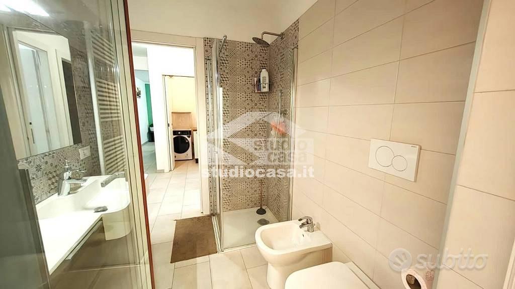 Appartamento di 78 m² con 4 locali e box auto a Al - Altro