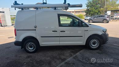 Volkswagen Caddy 4×4