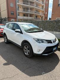 RAV 4 2015 D-4D 2WD Activr