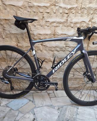 Bici da corsa Ridley Fenix Disc Ultegra - S (54,5)