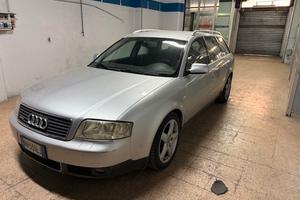 Audi A6 2.5 V6 TDI/180 CV cat Avant quattro Advanc