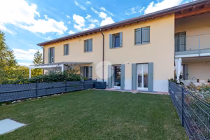 3 LOCALI A PESCANTINA
