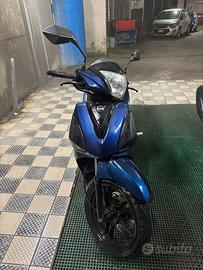 Scooter Sym symphony st 50