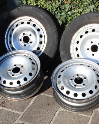 4 cerchi 16 Nissan Vivaro Renault Trafic