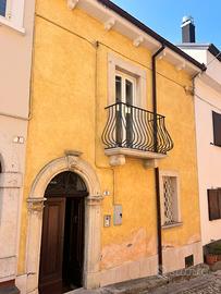Palazzo in Ateleta