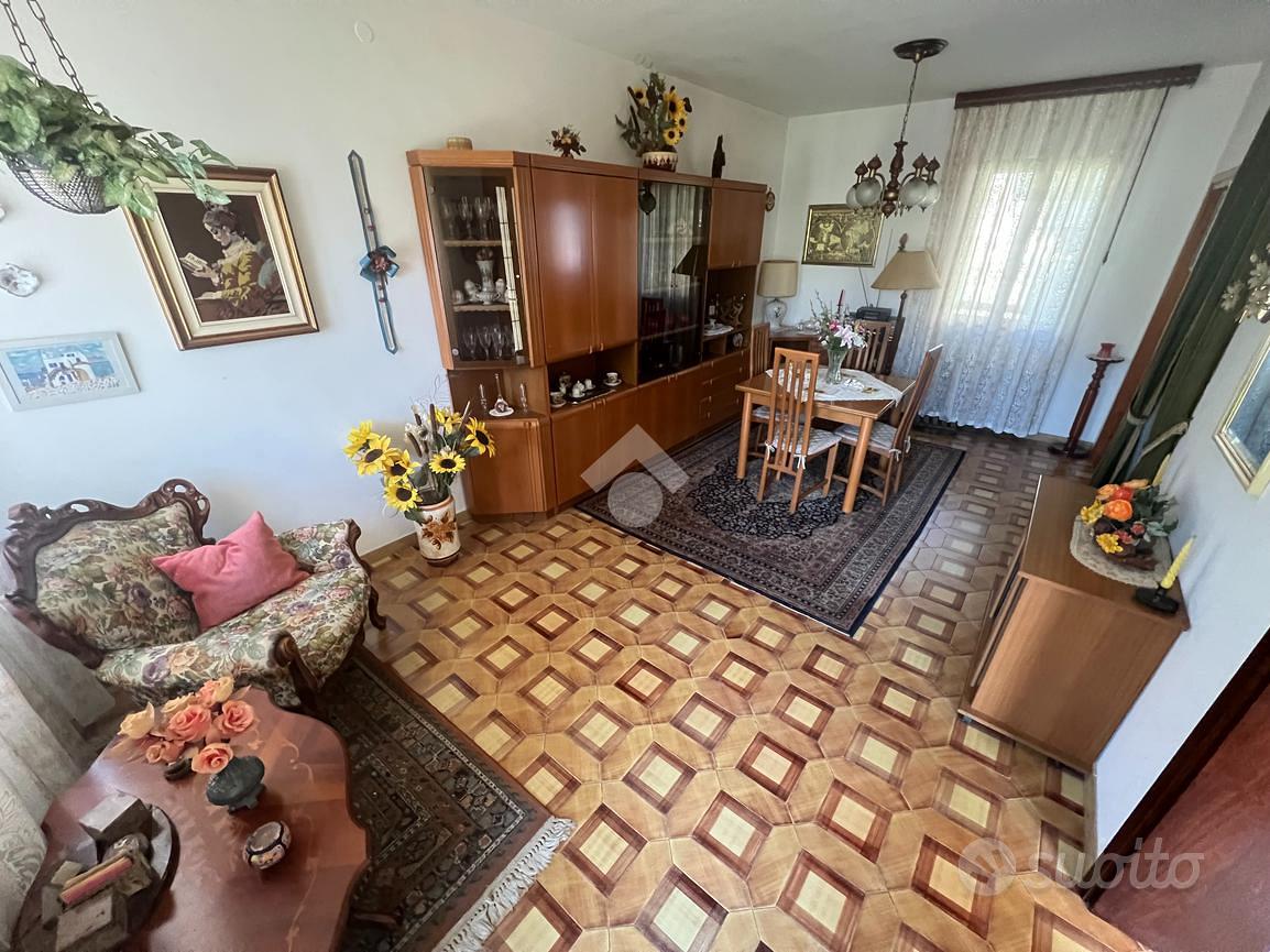 VILLA A SCHIERA A AQUILEIA - Vista 4