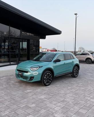 FIAT 600 Hybrid DCT MHEV La Prima ANCHE NEOPATEN