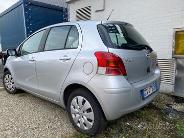 Toyota yaris 1.4 d-4d 66kw dpf gasolio 06/2009