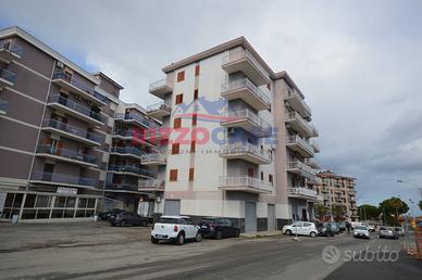 Magazzino - Corigliano-Rossano