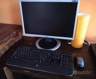 Pc computer fisso completo di tutto (come da foto)