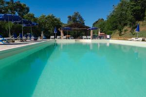 Casa in agriturismo con piscina