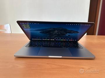 MacBook Pro (13", 2020, M1 series)