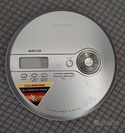 Lettore Sony  Walkman CD D-NE240