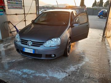 Volkswagen golf 5
