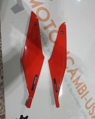 Coppia fianchetti aprilia rsv 1000 r 04/09