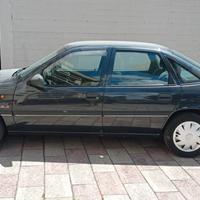 OPEL Vectra 1ª serie - 1992