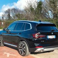 BMW X3 2022 con soli 120 mila km