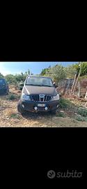 mahindra genio 2.2 