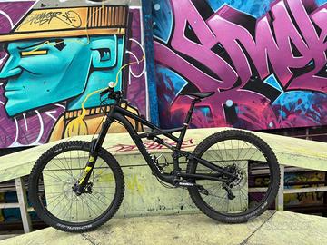 Specialized enduro taglia M