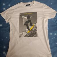 T-shirt bianca con stampa 