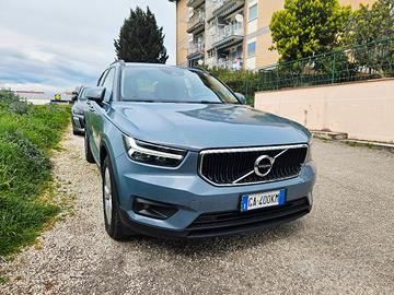volvo xc40 Momentium 