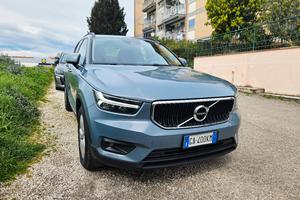 volvo xc40 Momentium 