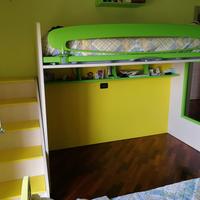 Letto a castello con ribalta