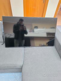 TV Samsung 43” 4K UHD Smart TV – Serie 8 