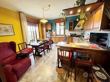 Bicamere in bifamiliare con giardino privato - 071