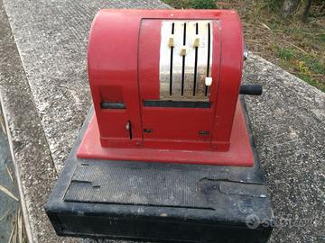vintage registratore di cassa